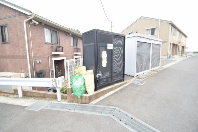 ロイヤルヒルズＫのその他共用部分|ゴミ置き場があります