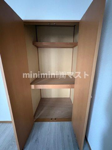 大阪市此花区伝法５丁目の賃貸マンションの収納