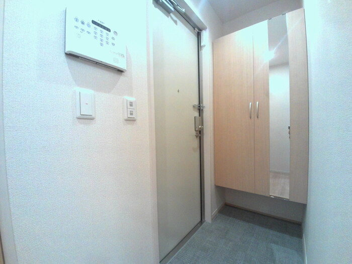 レクエルドKの玄関