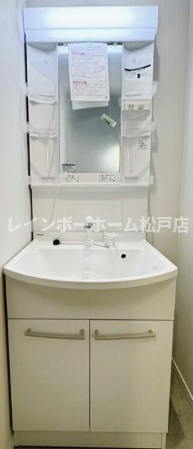 リミニ【仲介手数料：50％OFF】対象物件！の洗面所|※同施工参考写真