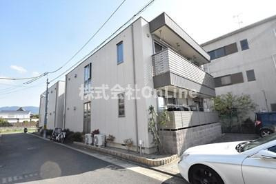 八尾市南本町６丁目のアパート