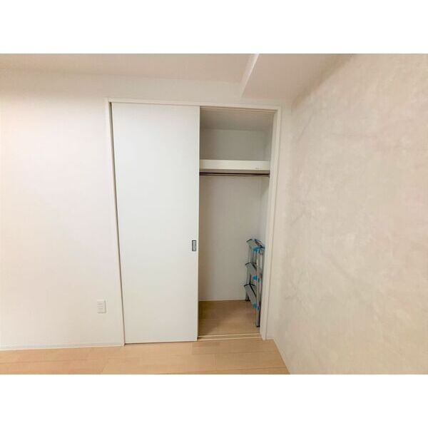 セレニテ新大阪カルムの収納