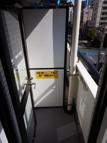 スカイコート田端のバルコニー