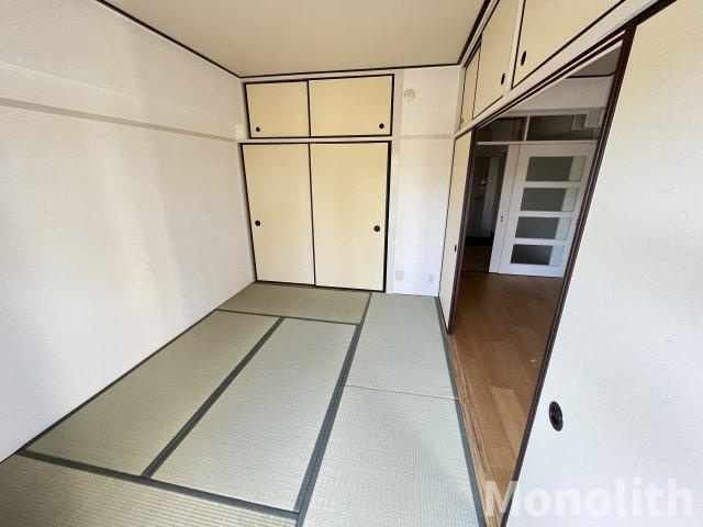 泉北茶山台２丁３番１号棟の和室