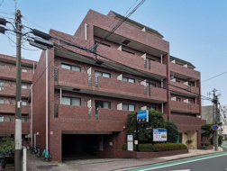 白楽六恵館の画像