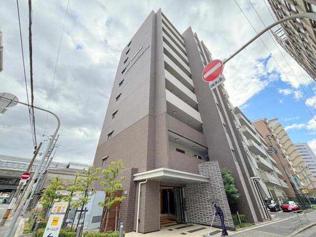 ジュネス新大阪レジデンスの外観