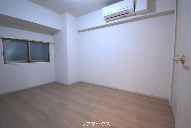 【寝室】