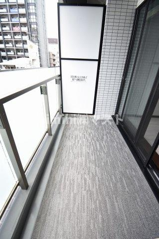 大阪市中央区大手通２丁目の賃貸マンションのバルコニー