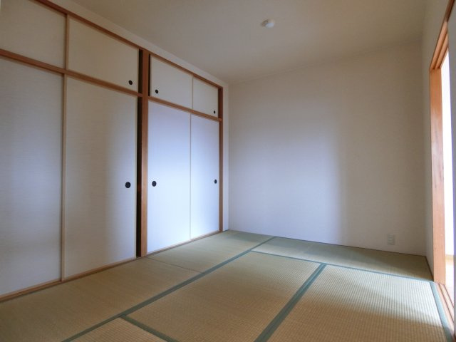リーブ平田の寝室