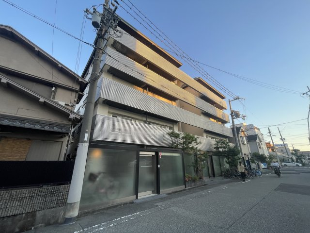 YAO.RE甲子園の外観