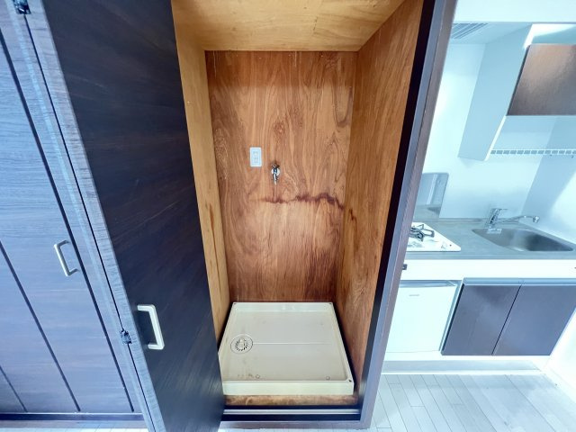神戸市中央区筒井町３丁目の賃貸マンションの玄関