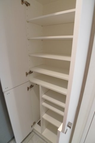 【玄関】