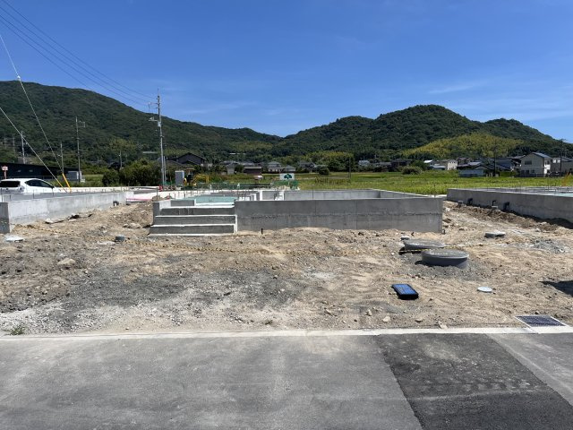 【周辺】 | 仲介手数料無料！牟礼南小学校に通える新築戸建　防府市江泊　第８－２号棟　クレイドルガーデン　アーネストワン | 閑静な住宅街