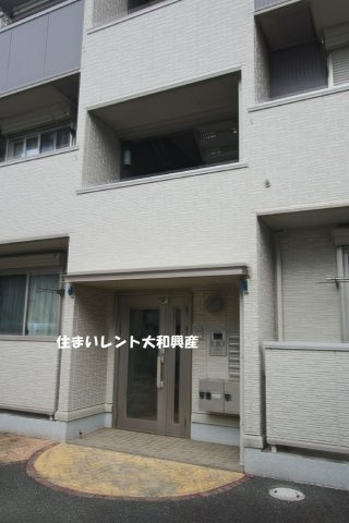 メゾンドソレーユHiguchiのエントランス