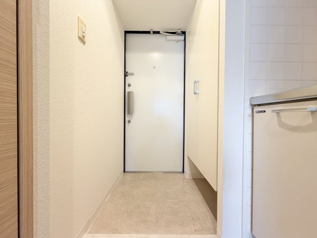 レジュールアッシュ尼崎駅前の玄関