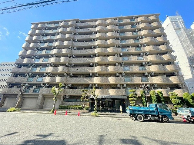 ローズコーポ西中島の外観