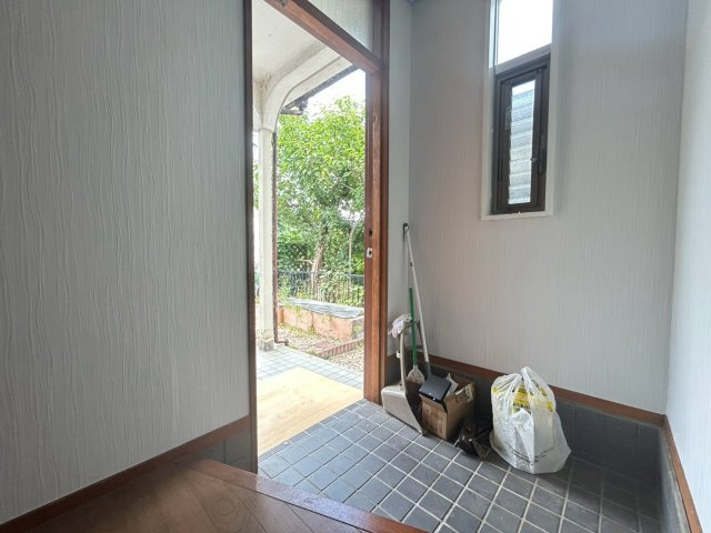 東自由が丘3丁目貸家の玄関