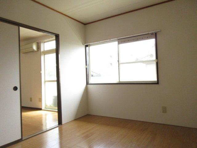ロイヤル小林のその他