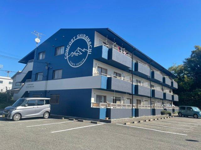 コンフォルト芝町の外観