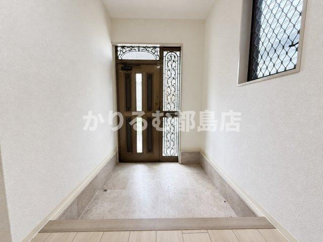 都島中通戸建の玄関