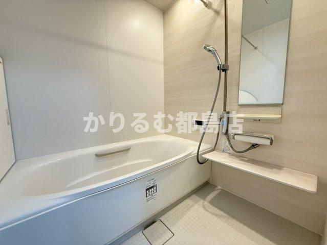 都島中通戸建の浴室