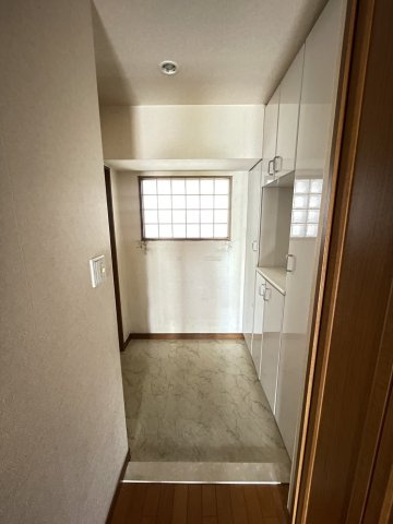 グレイスランドマーク堺・光明池の玄関