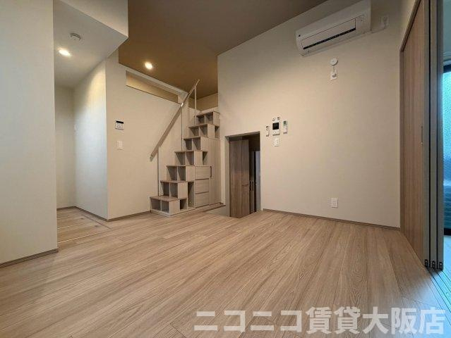 大阪市大正区三軒家西３丁目の賃貸マンションの居間・リビング