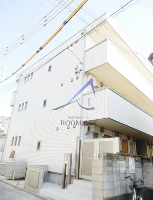 セラ ファースト