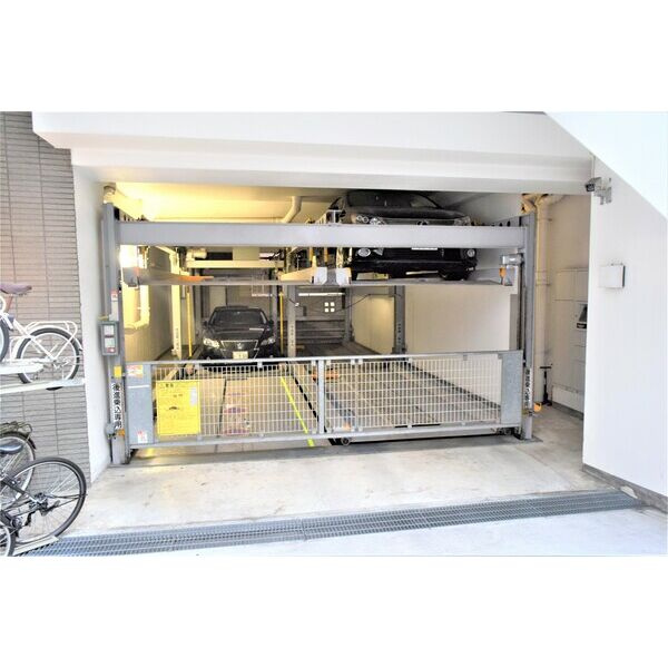 シャトー&ホテル名駅南1st　名古屋市賃貸　仲介手数料無料の駐車場