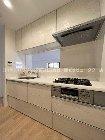 キッチンでお料理をお楽しみください