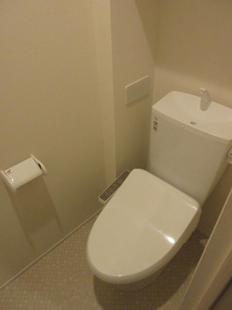 清潔感のあるトイレです