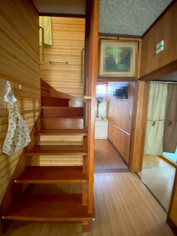 上後藤3丁目中古戸建の内装|玄関入っての風景になります。