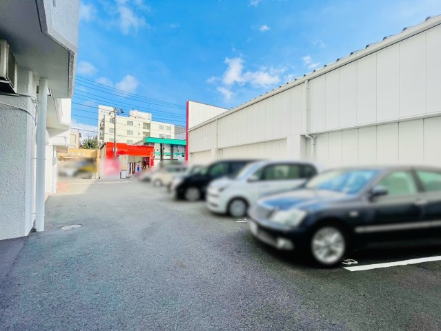 ロイヤル上社の駐車場|駐車場