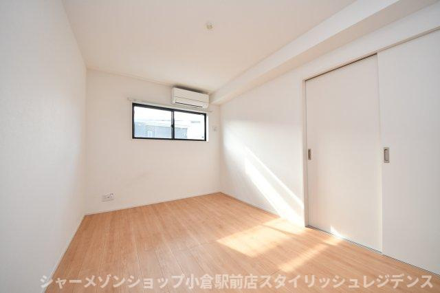 BRAVE BASE 戸畑東の居間・リビング