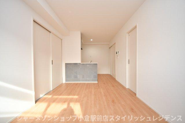 BRAVE BASE 戸畑東の居間・リビング