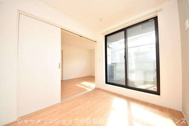 BRAVE BASE 戸畑東の居間・リビング