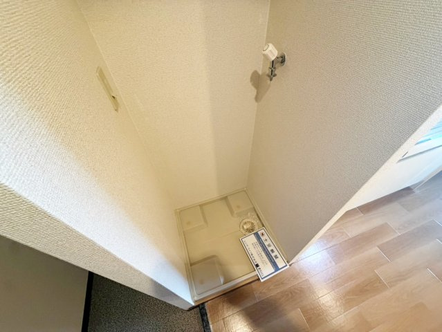 アレルヤの設備
