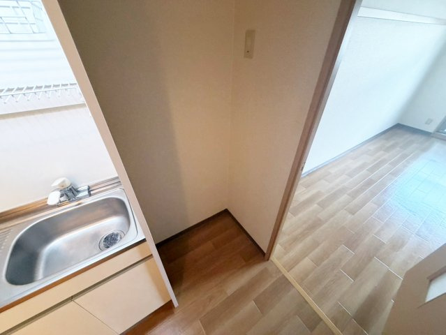 アレルヤの設備
