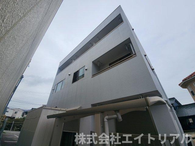 ジョイビルの外観