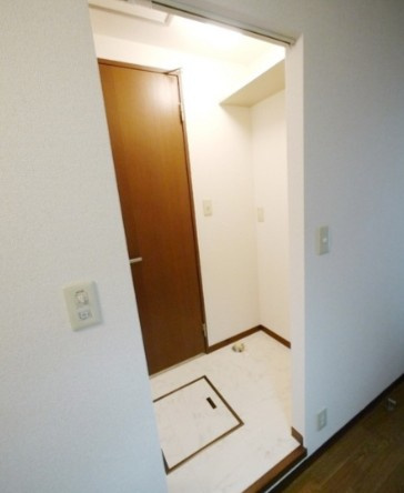 ジュネス・アイの玄関|別部屋参照写真