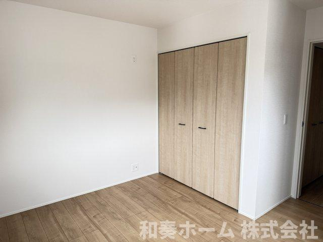 リナージュ ネクスジー 徳島市佐古六番町01期の洋室