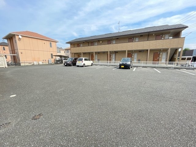 モアクレストＦ　Ⅱの駐車場|駐車場
