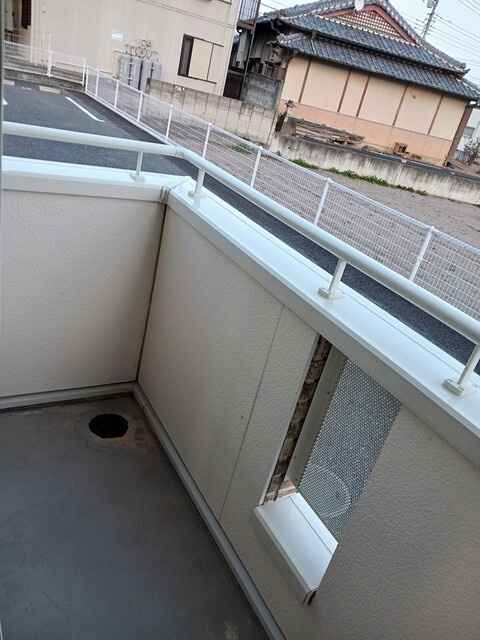 アザレアのバルコニー