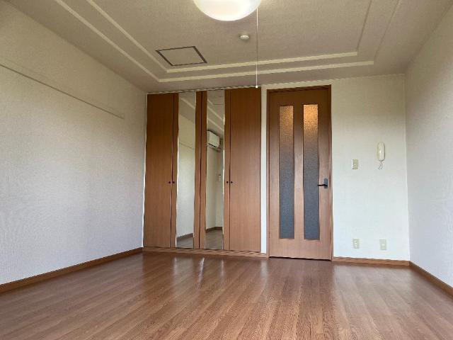 クレストールコートの内装|洋室