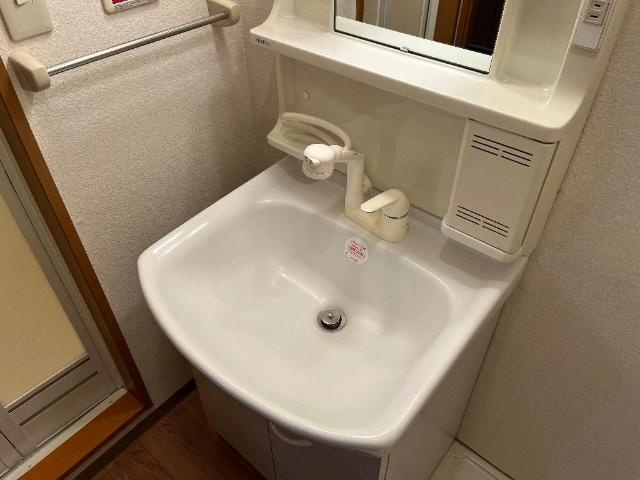クレストールコートの洗面所|洗髪洗面化粧台