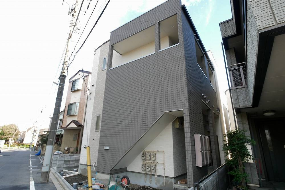 ハーモニーテラス栗原の外観