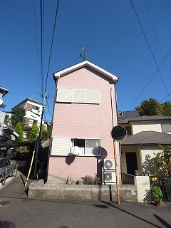 マウンテン成城の外観