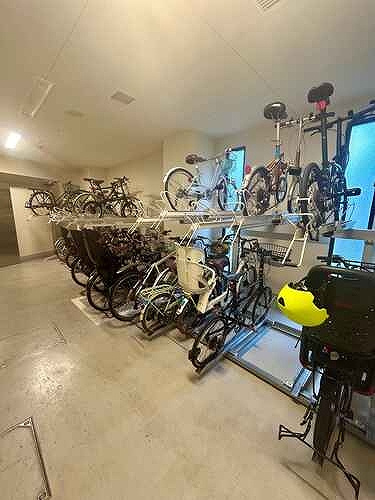 ウィルローズ茅場町のその他|駐輪場