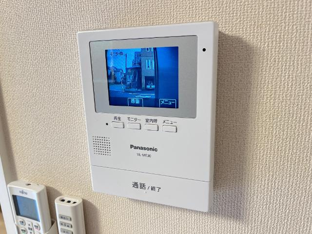 プリマベーラの内装|カメラ付インターホン
