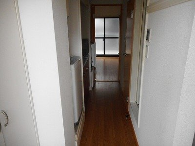 レオパレスＲｅｉの玄関
